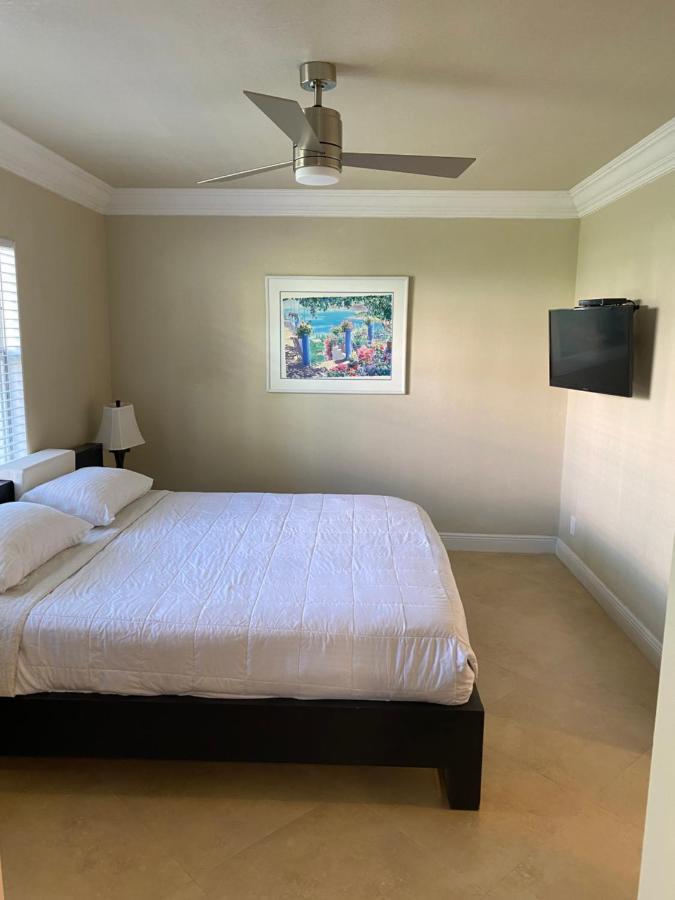 Atlantic Shores Vacation Villas Palm Beach Shores Exterior photo
